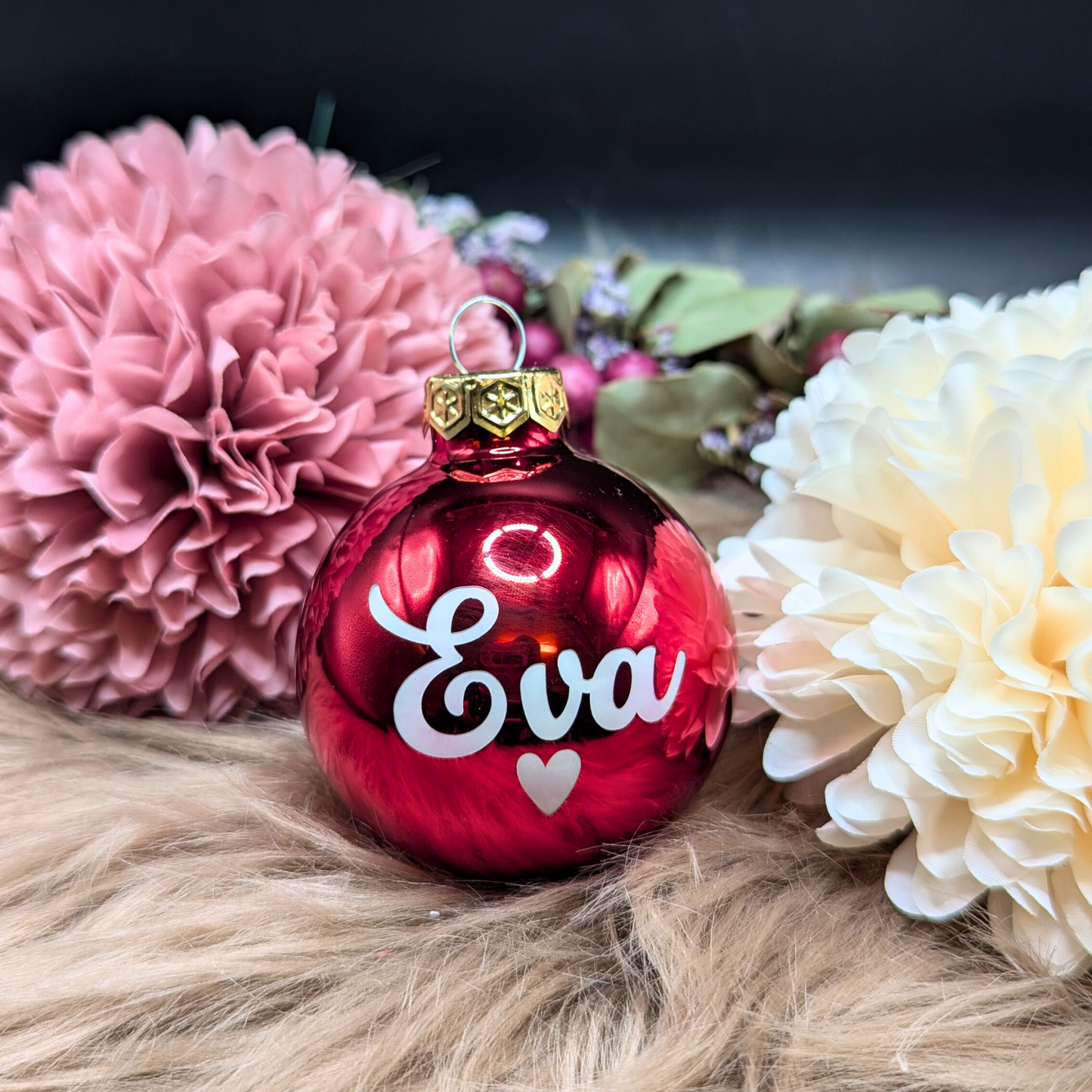 Personalisierte Weihnachtskugel mit Name & Herz