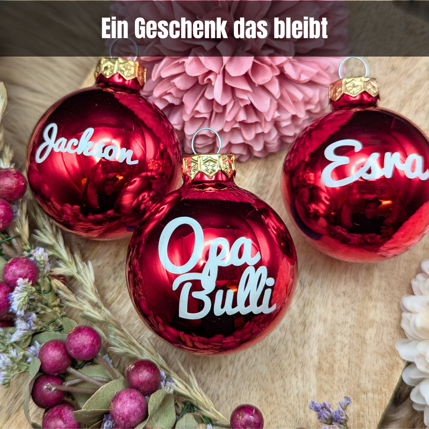 Weihnachtskugel mit Namen & Pfotenherz