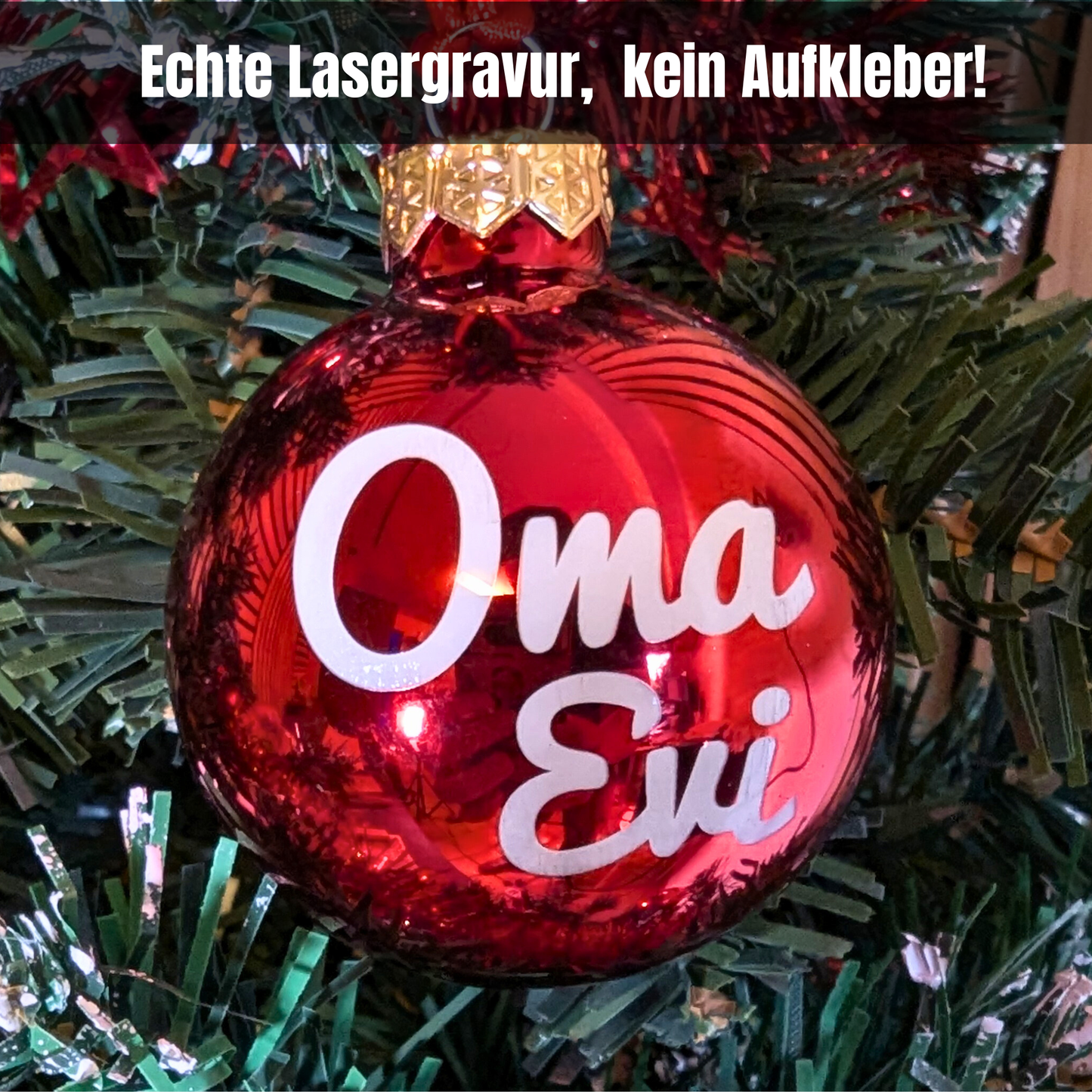 Personalisierte Weihnachtskugel mit Sternen – Graviert mit deinem Namen