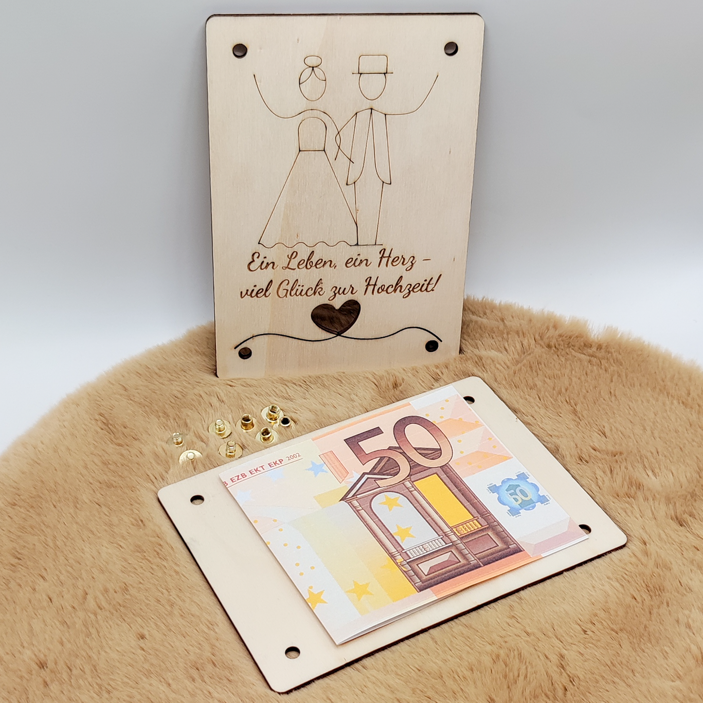 Personalisierte Geldgeschenkkarte aus Holz – Das besondere Hochzeitsgeschenk