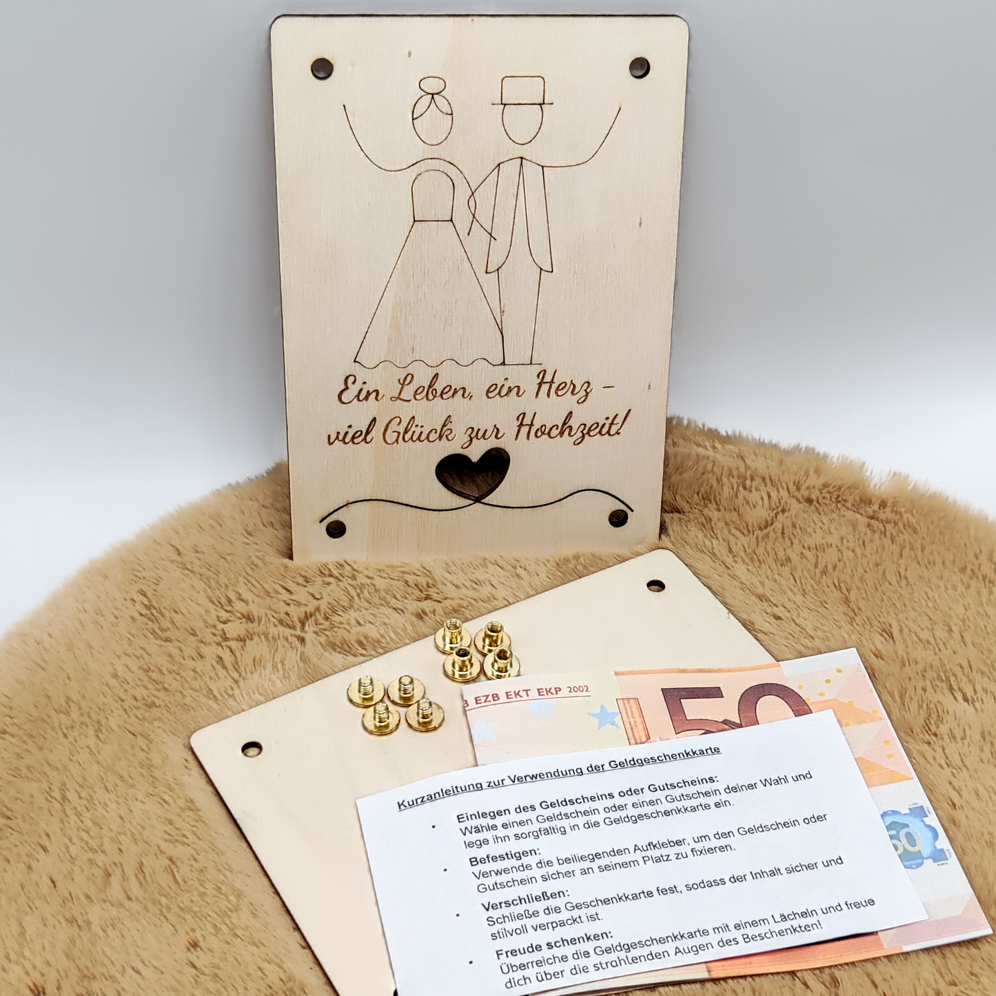 Personalisierte Geldgeschenkkarte aus Holz – Das besondere Hochzeitsgeschenk