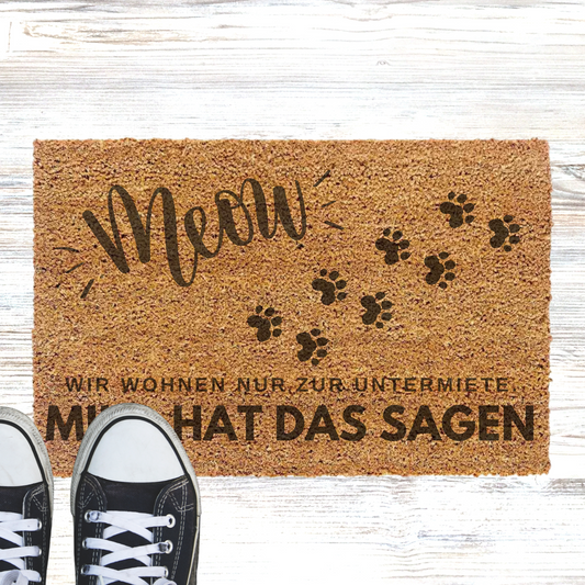 Personalisierte Kokos Fußmatte - "Katzenname" hat das Sagen